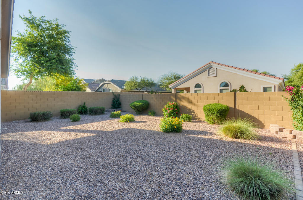4220 East Sandy Way Gilbert, AZ 85297 - Photo 26 of 34 Rear