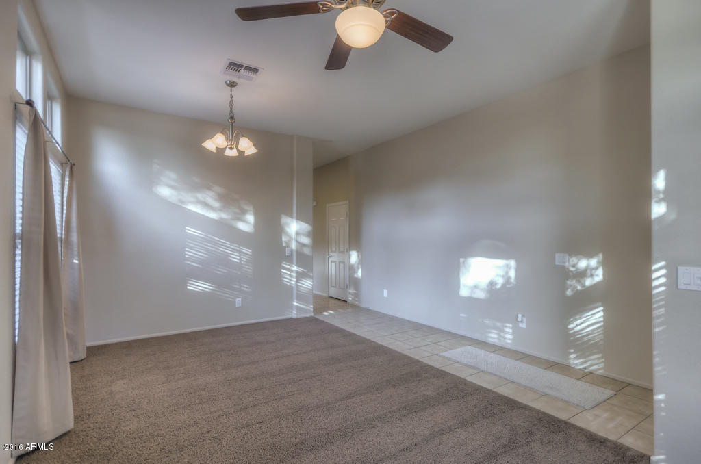 4220 East Sandy Way Gilbert, AZ 85297 - Photo 6 of 34 Living Room