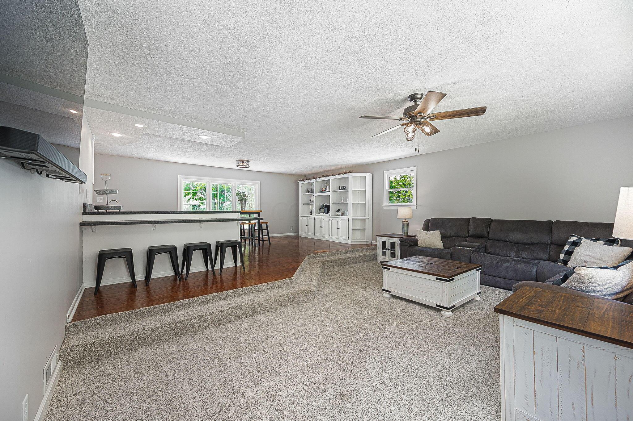 1084 Wolfinger Road Marion, OH 43302 - Photo 15 of 37 20-web-or-mls-1084 Wolfinger rd-21