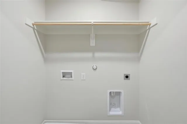 a view of backyard with cabin