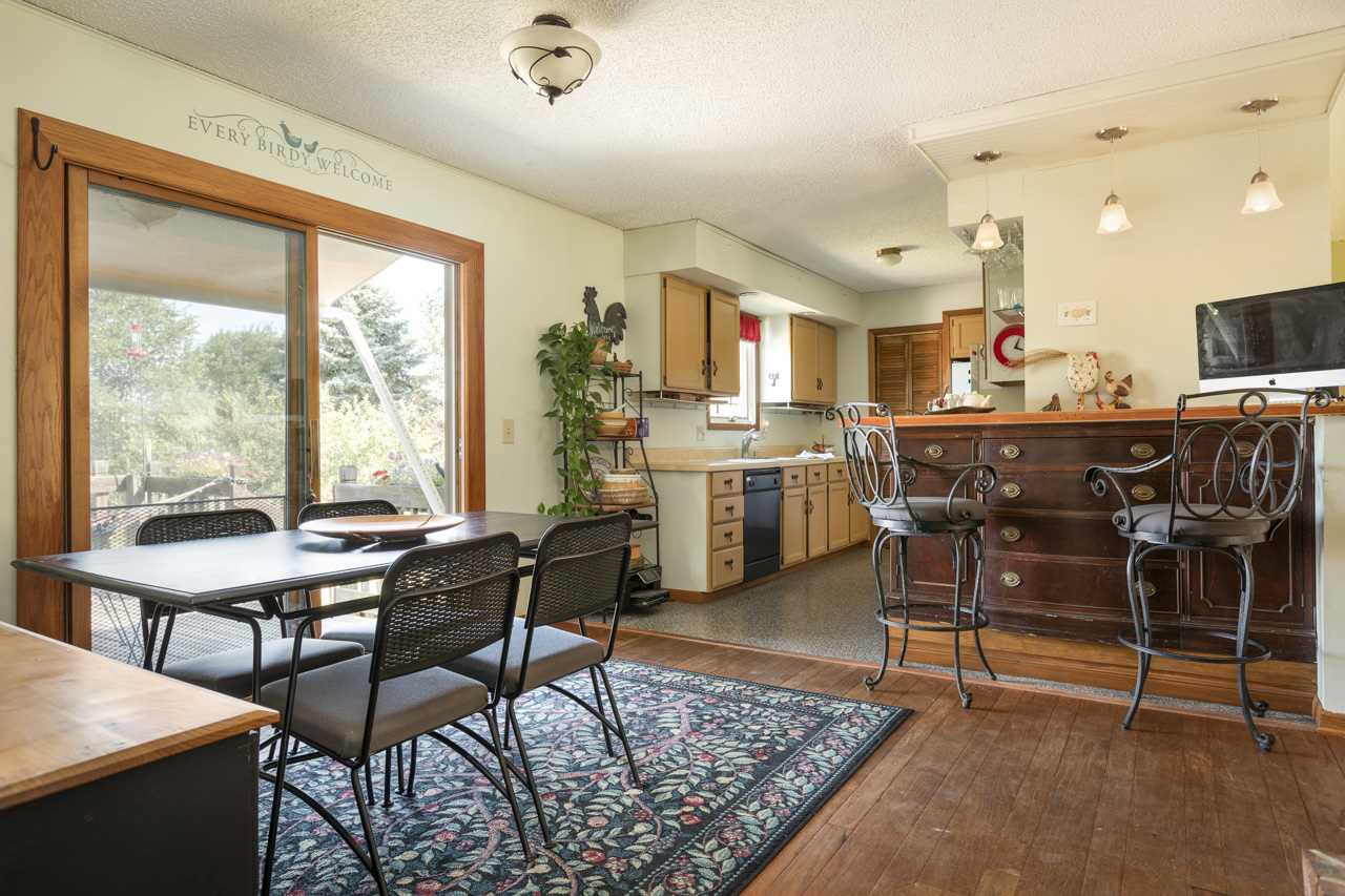 4810 Bartlett Road Williamsburg, MI 49690 - Photo 4 of 24 1866488-3.JPG