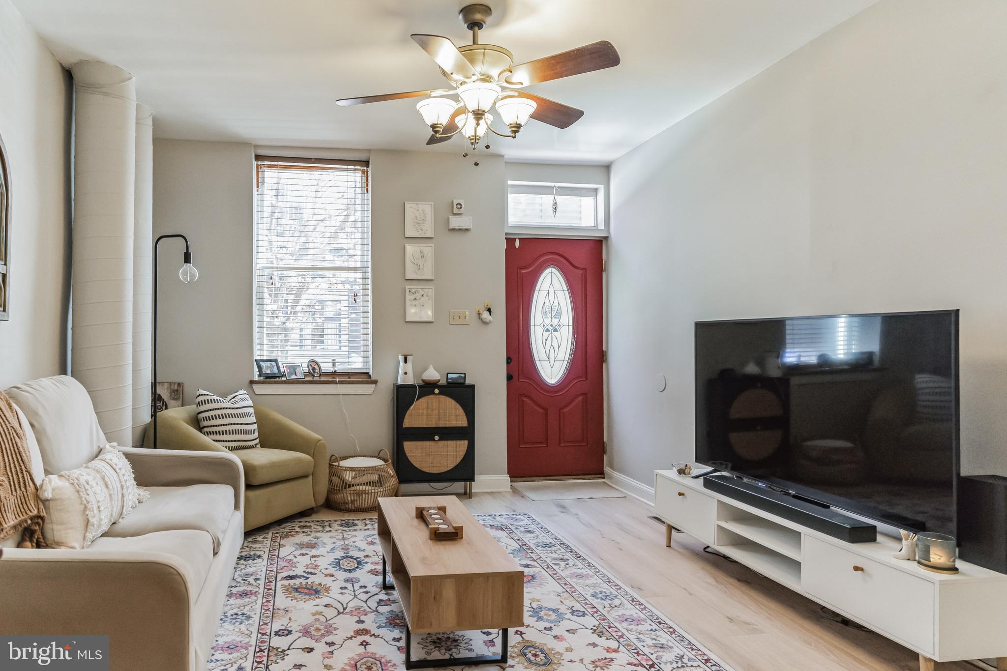 1118 Leopard Street Philadelphia, PA 19123 - Photo 15 of 46