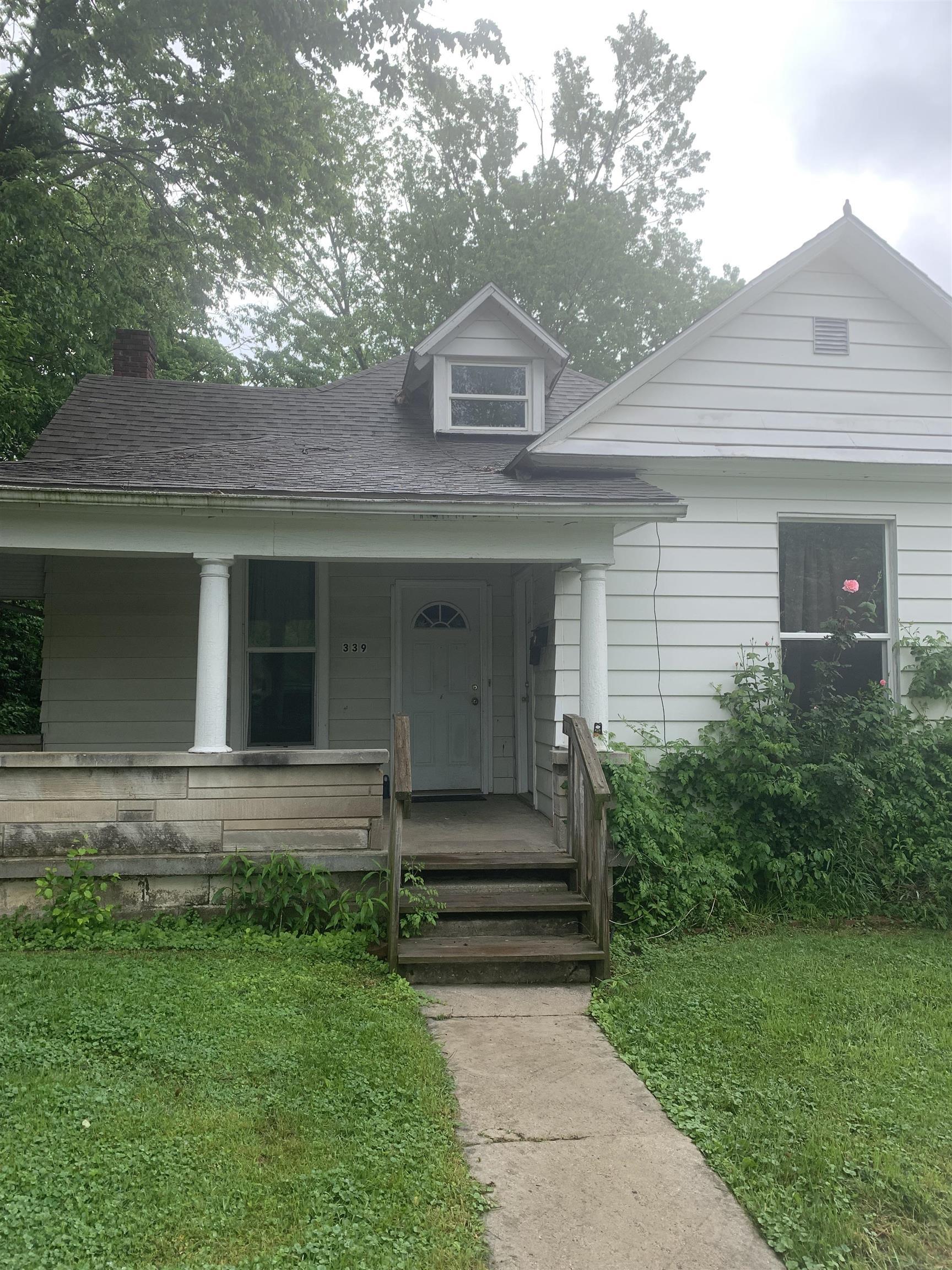 339 South Fairview Street Bloomington, IN 47403 - Photo 2 of 30
