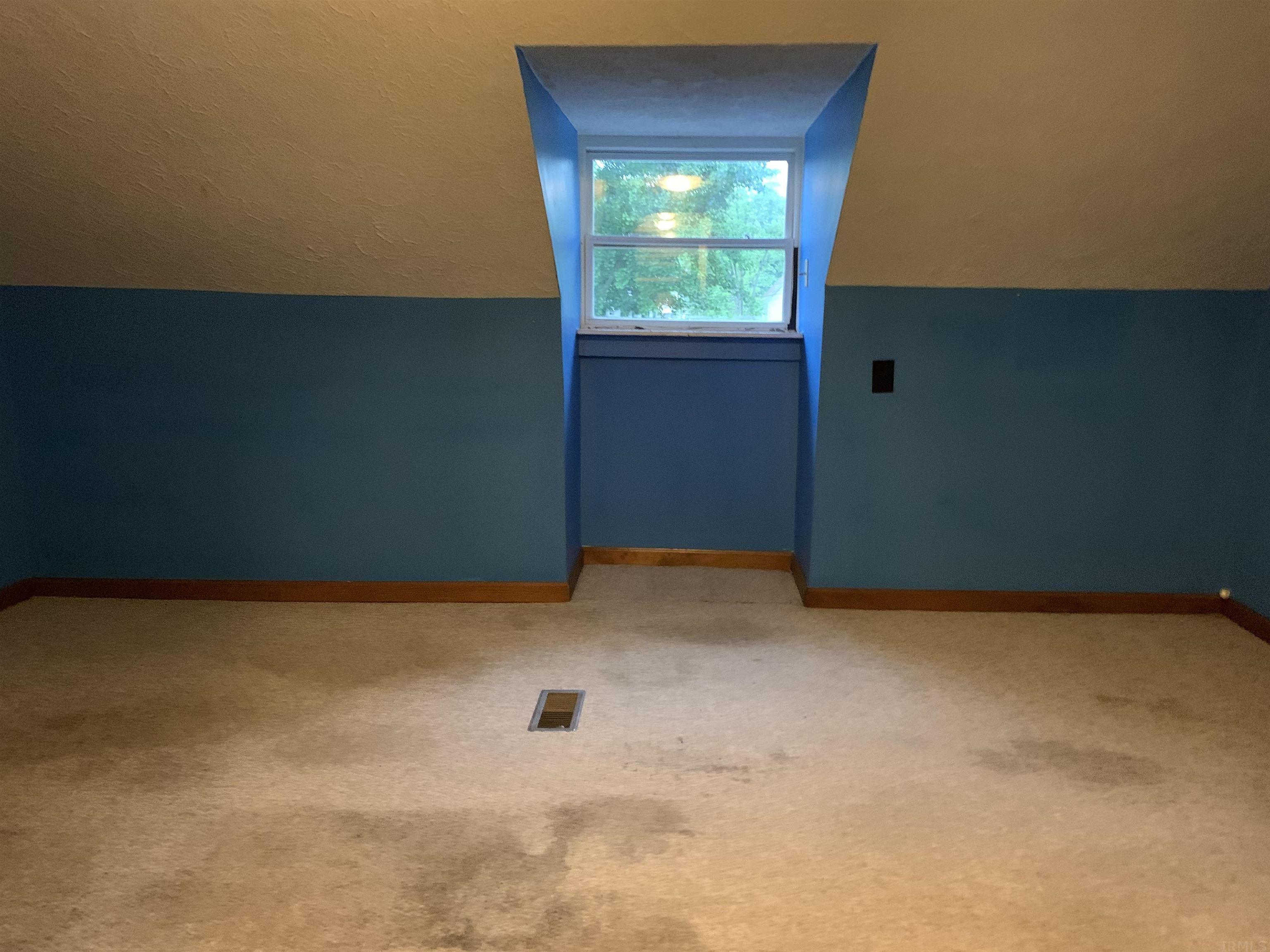 339 South Fairview Street Bloomington, IN 47403 - Photo 27 of 30