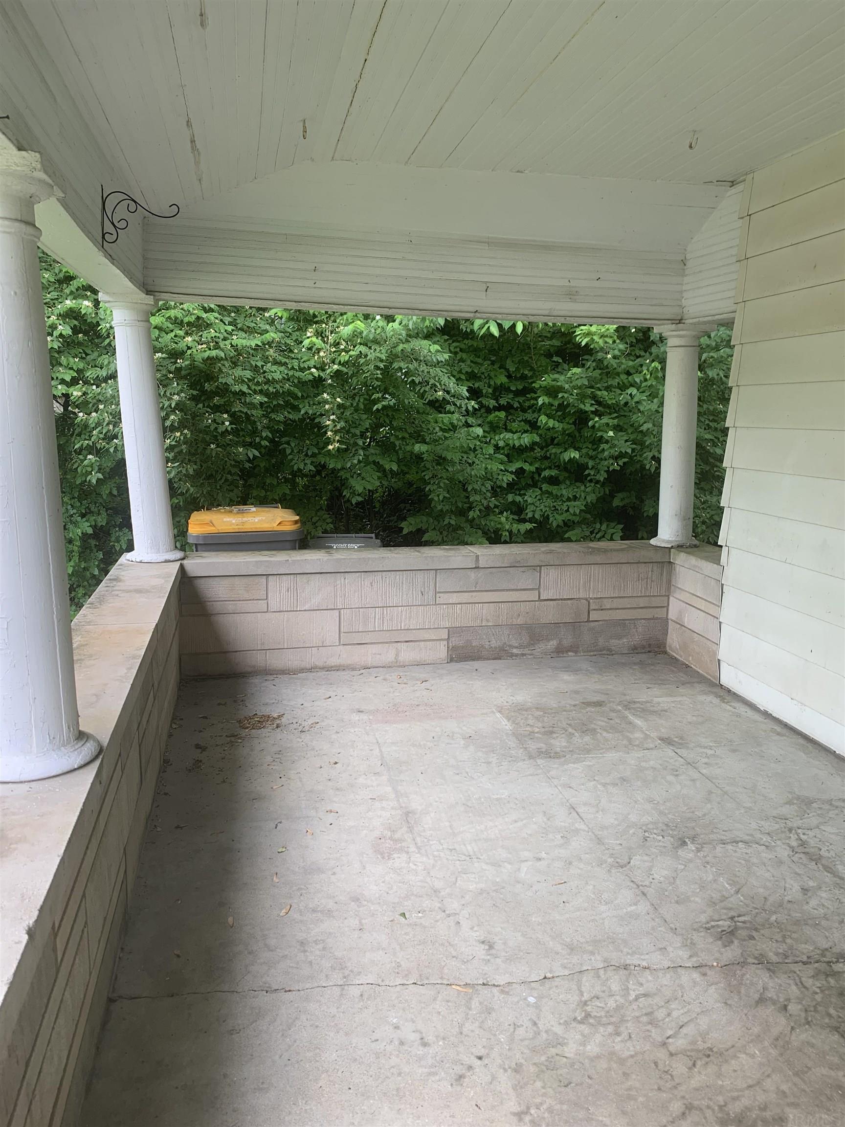 339 South Fairview Street Bloomington, IN 47403 - Photo 3 of 30