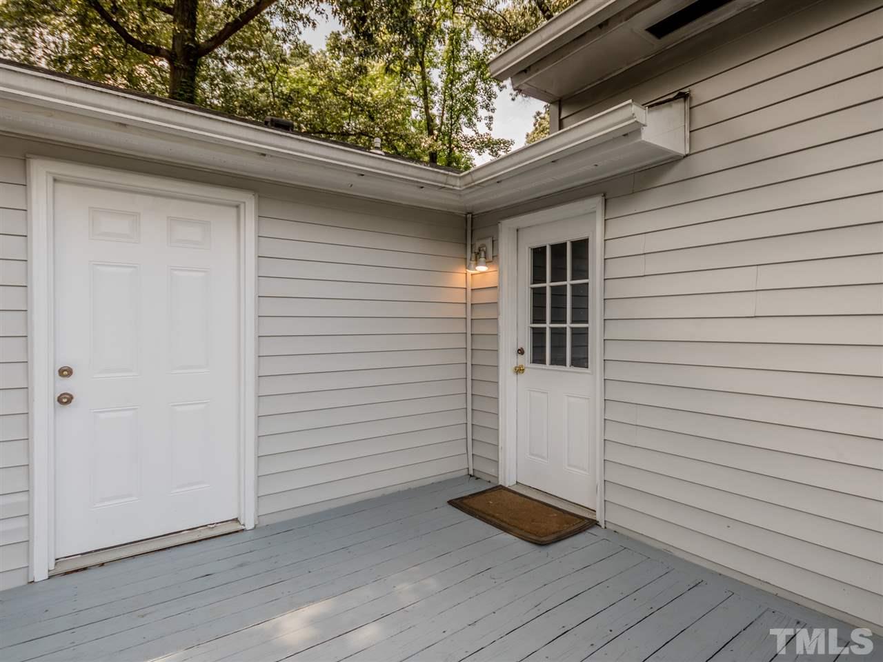 524 Banks Street Raleigh, NC 27604 - Photo 9 of 21