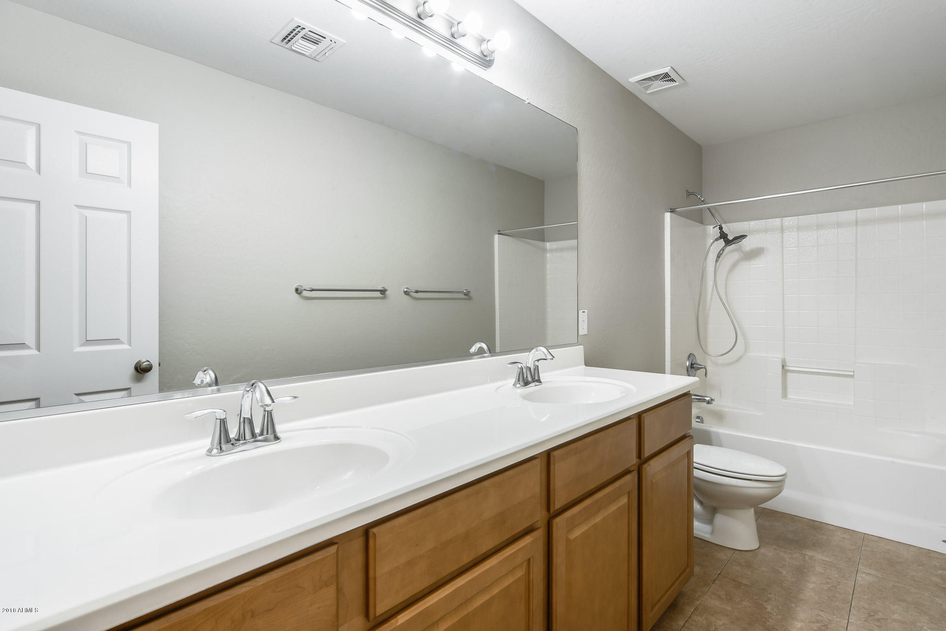 2732 East Rakestraw Lane Gilbert, AZ 85298 - Photo 45 of 55 45