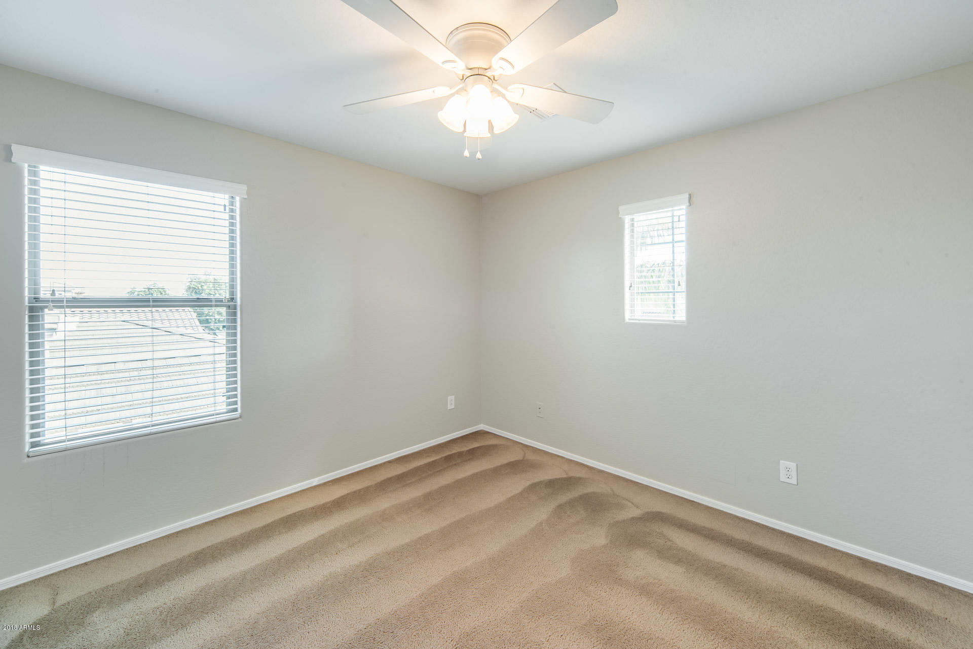 2732 East Rakestraw Lane Gilbert, AZ 85298 - Photo 46 of 55 46