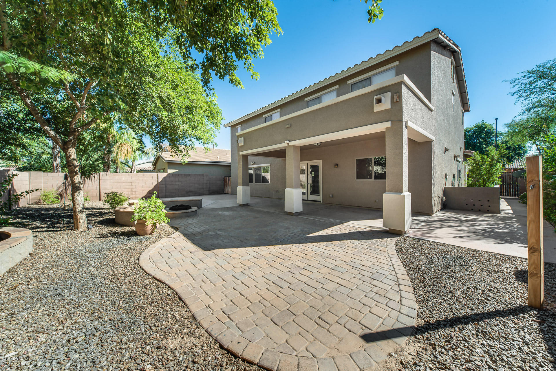 2732 East Rakestraw Lane Gilbert, AZ 85298 - Photo 5 of 55 5