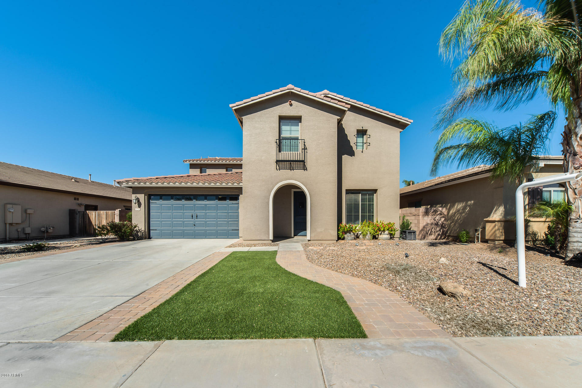 2732 East Rakestraw Lane Gilbert, AZ 85298 - Photo 6 of 55 6
