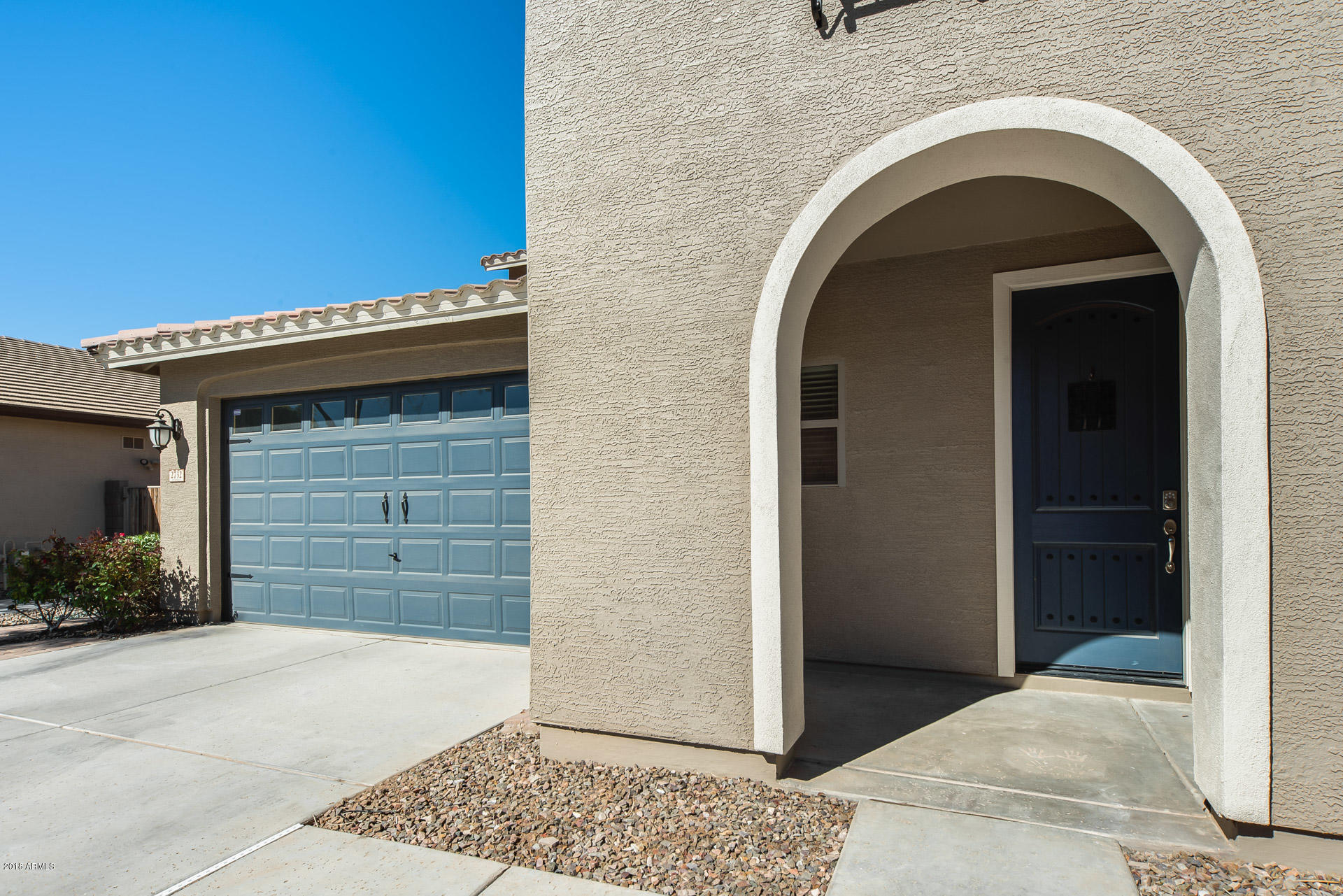 2732 East Rakestraw Lane Gilbert, AZ 85298 - Photo 8 of 55 8