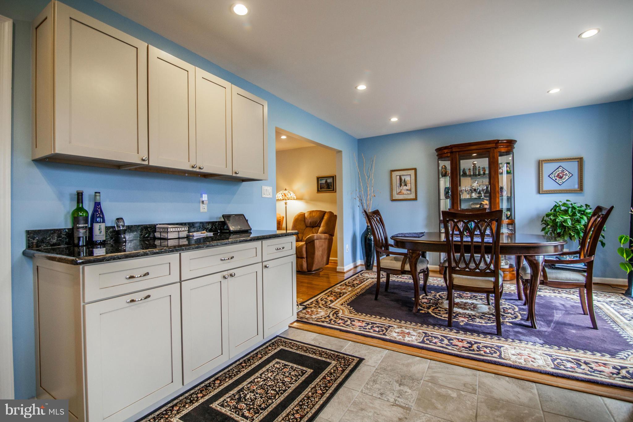 2112 Golf Course Drive Reston, VA 20191 - Photo 9 of 29 Dining Room
