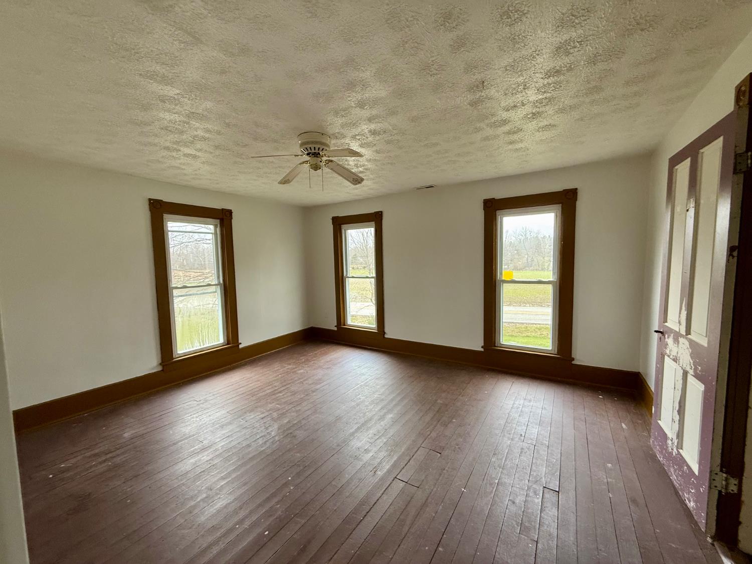6066 East State Road Sunman, IN 47041 - Photo 5 of 29 Gallery Image 5