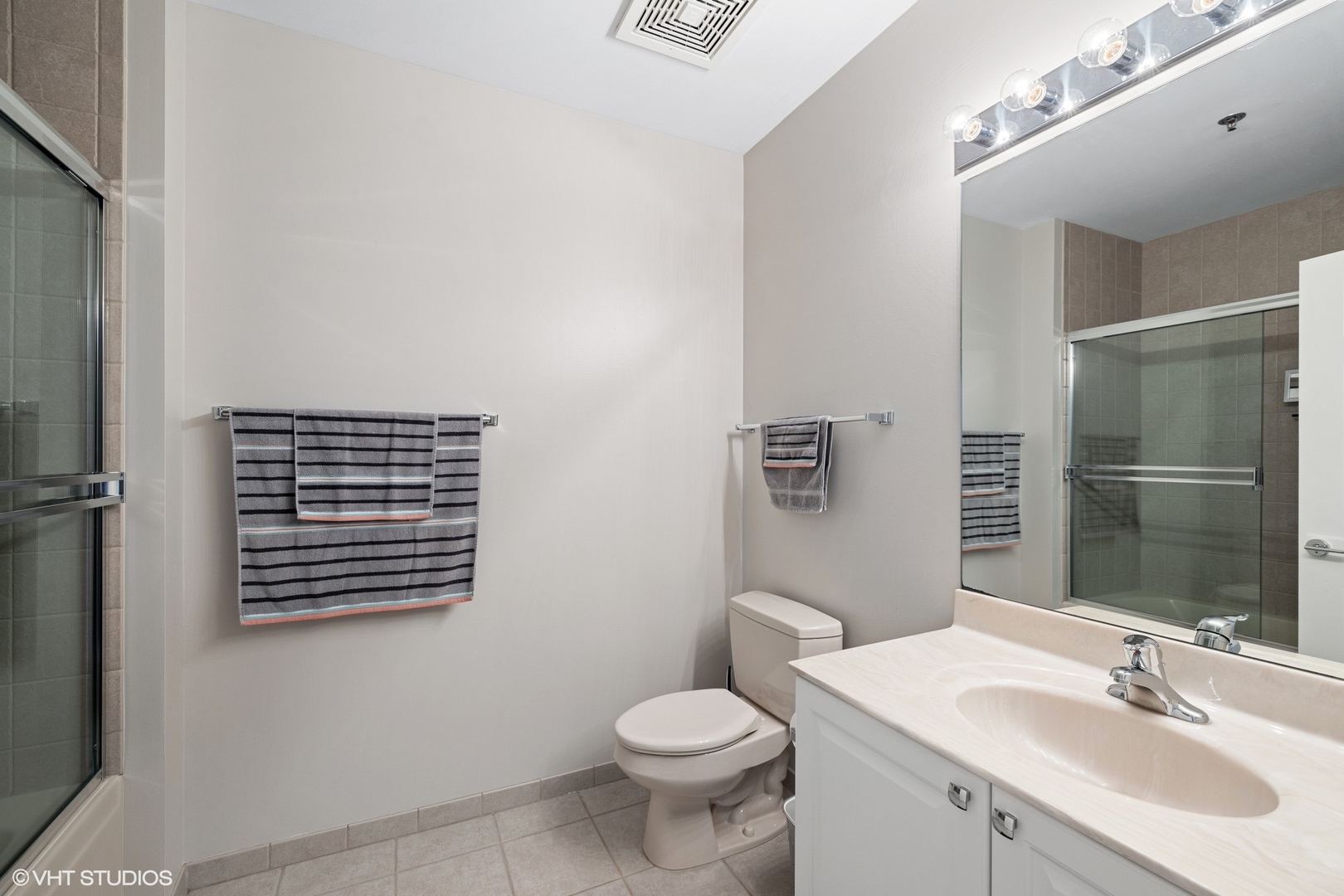 950 West Monroe Street, Unit 901 Chicago, IL 60607 - Photo 13 of 25