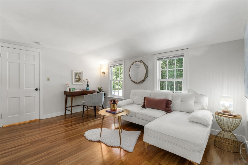 37 Pequot Road Wayland, MA 01778 - Photo 23 of 32 Gallery Image 23