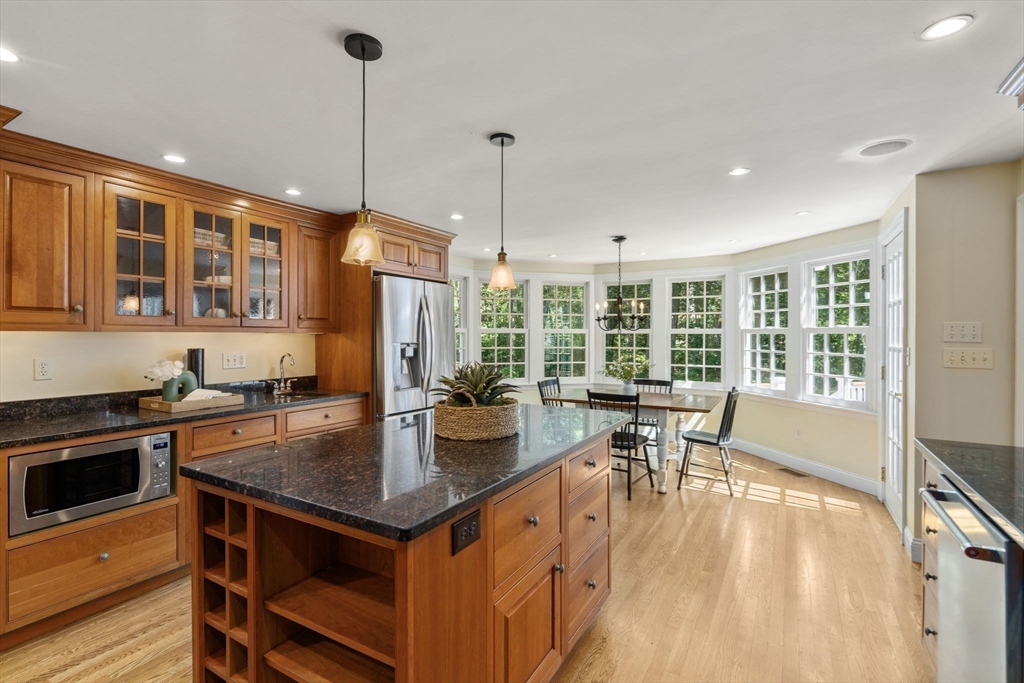 37 Pequot Road Wayland, MA 01778 - Photo 8 of 32 Gallery Image 8