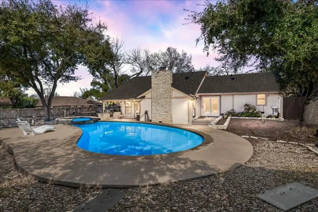 a view of outdoor space yard deck and patio