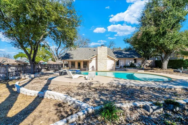 a house view with a sitting space
