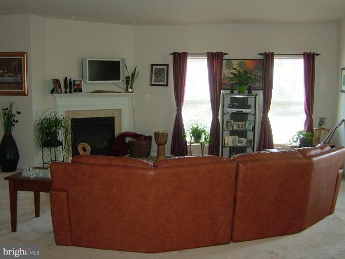 7522 Roxy Drive Windsor Mill, MD 21244 - Photo 9 of 21 Spacious and Bright Family Room off the Kitchen