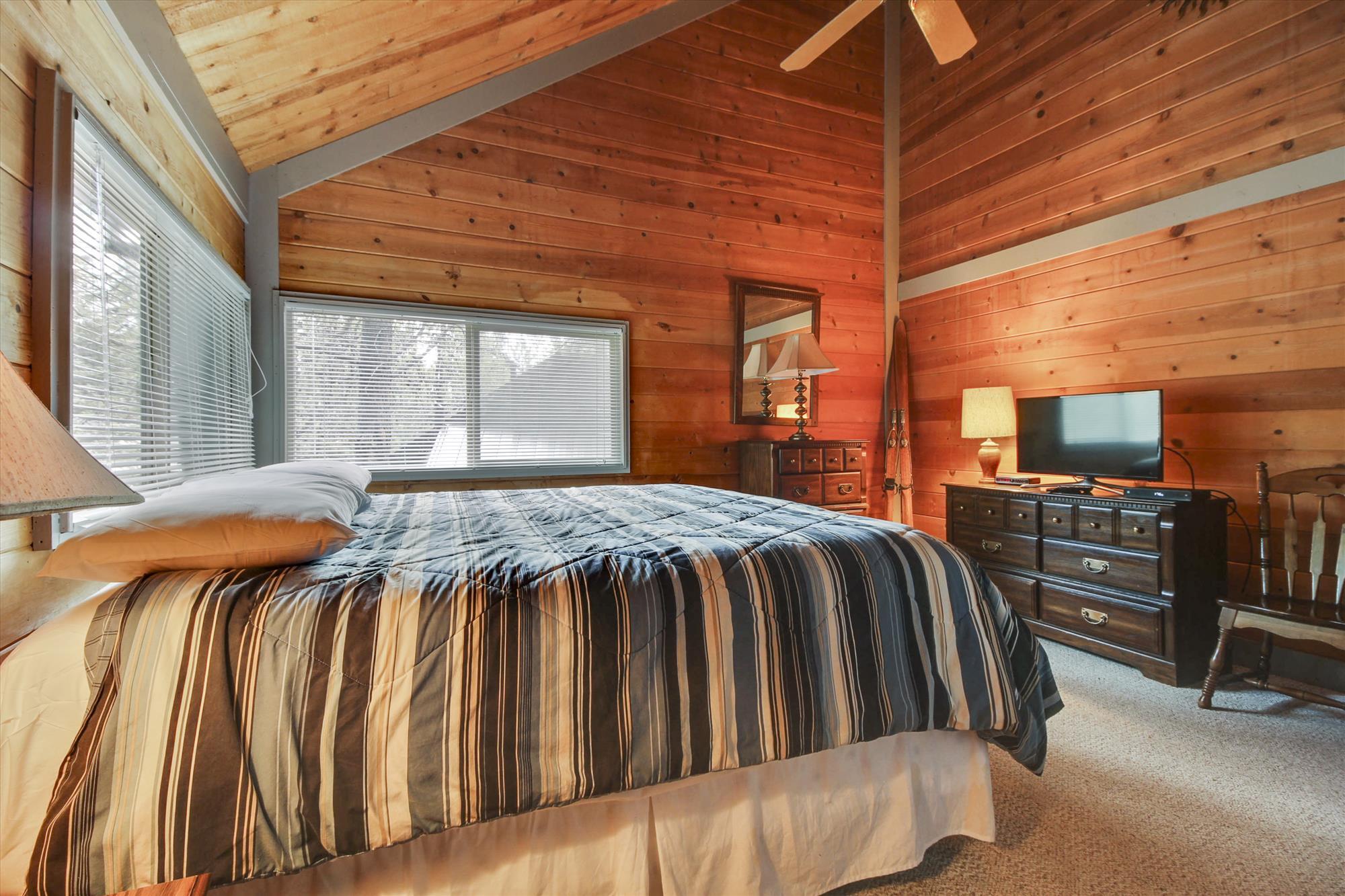 57397 Overlook Road Sunriver, OR 97707 - Photo 10 of 23 Your guests will love this private, comfy bedroom?a perfect home base for their Sunriver adventures.