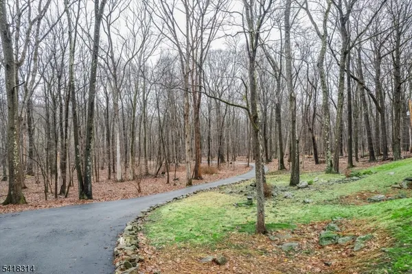 $850,000 | 67 Frog Hollow Road, Califon, NJ 07830