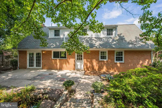 $675,000 | 2505 Killdeer Avenue, Hyattsville, MD 20783