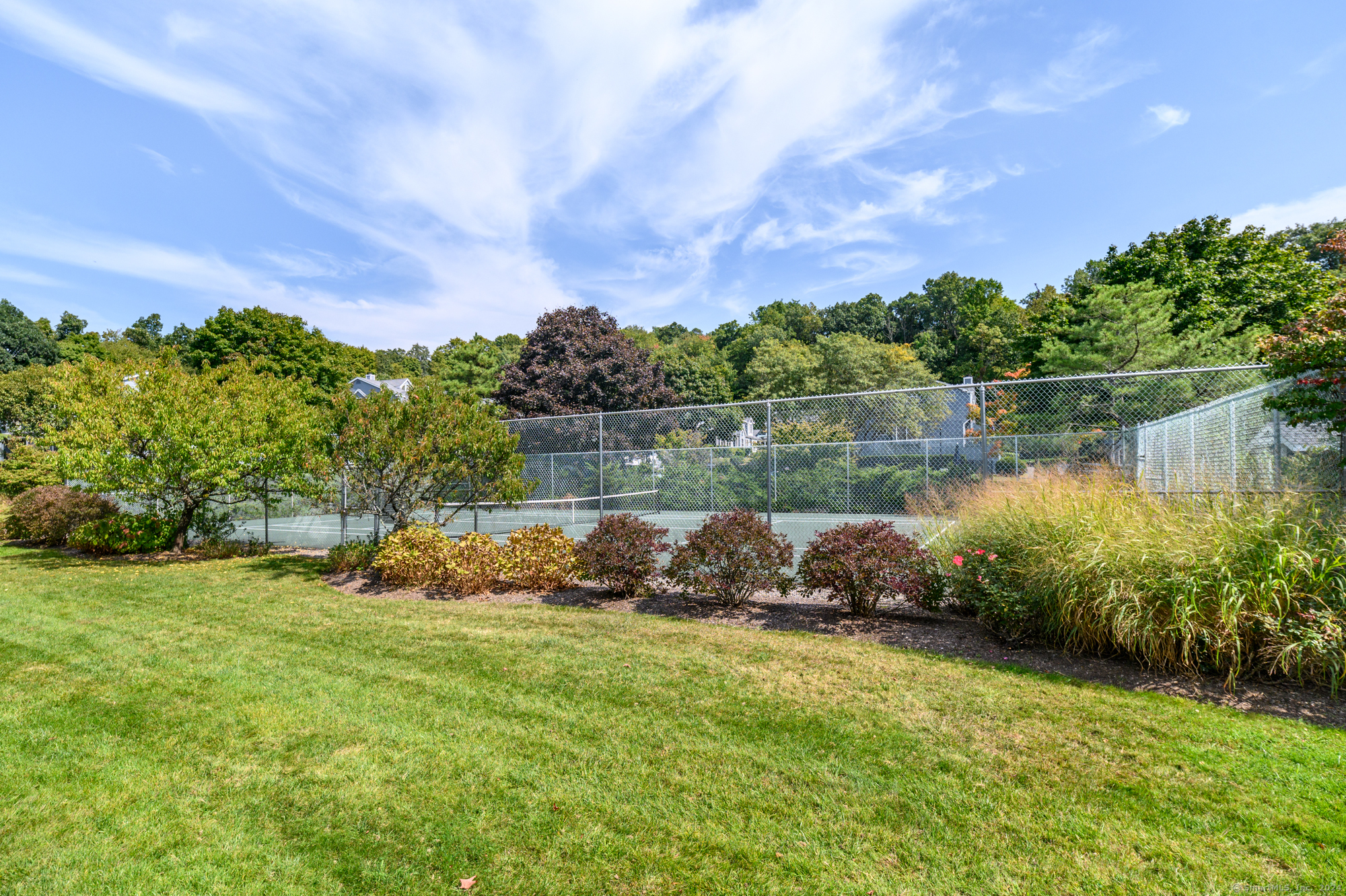 117 Fawn Ridge Lane, Unit 117 Norwalk, CT 06851 - Photo 20 of 23