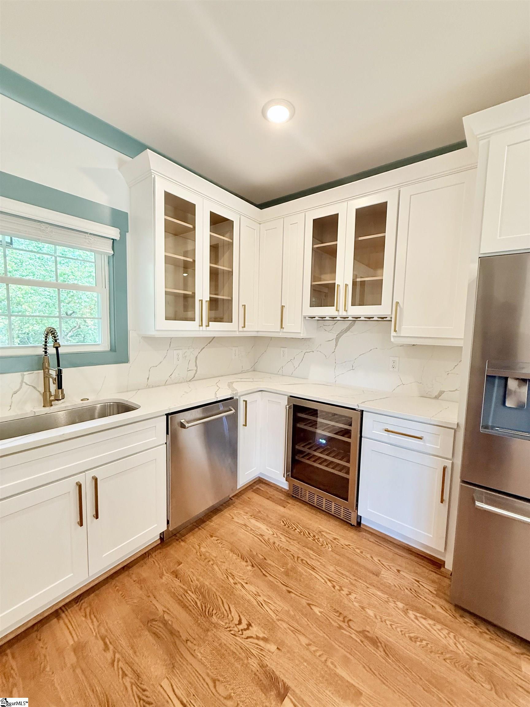 403 Holland Road Simpsonville, SC 29681 - Photo 11 of 39