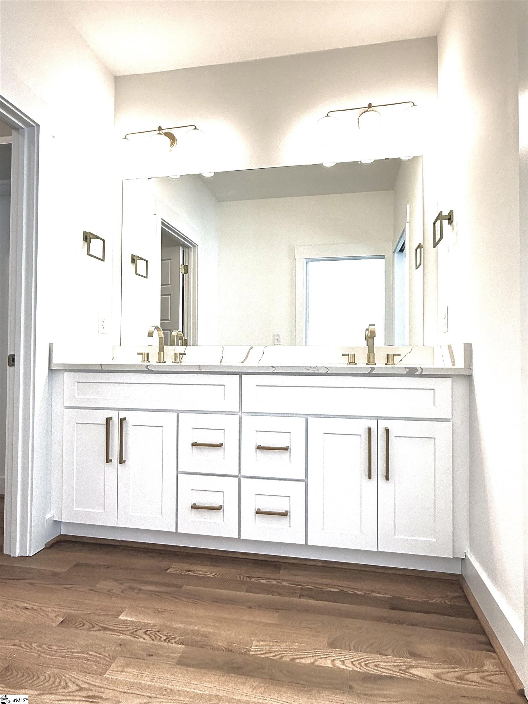 403 Holland Road Simpsonville, SC 29681 - Photo 12 of 32