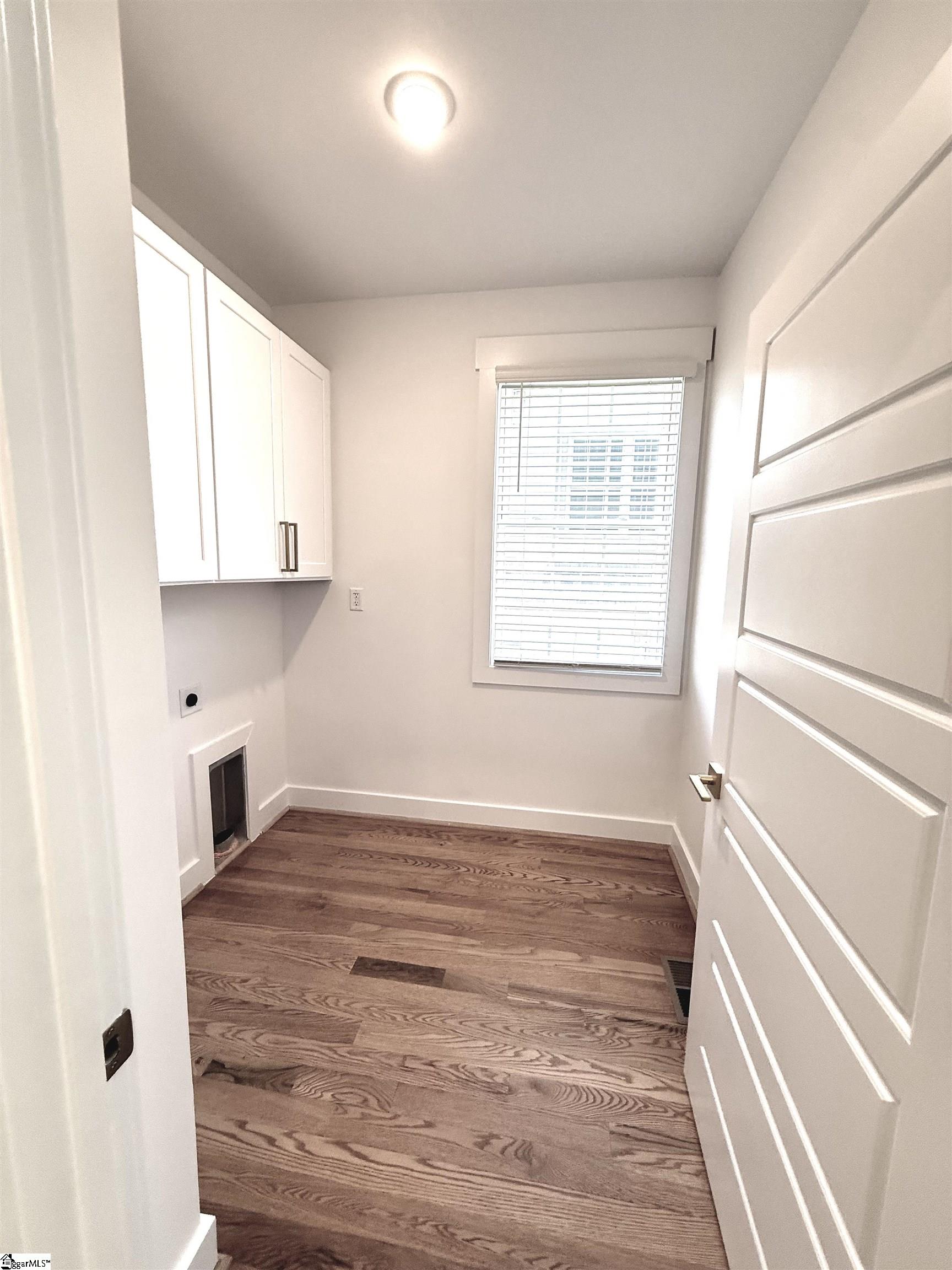 403 Holland Road Simpsonville, SC 29681 - Photo 13 of 32