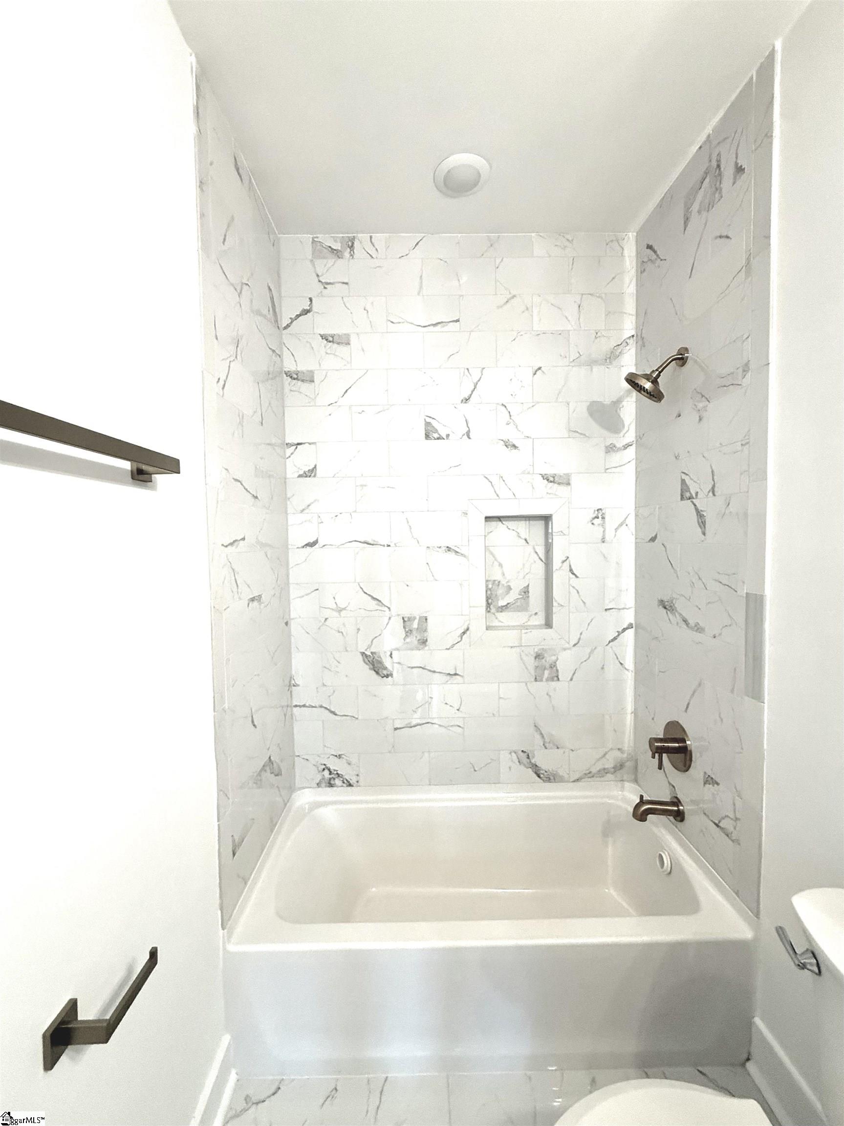 403 Holland Road Simpsonville, SC 29681 - Photo 26 of 32