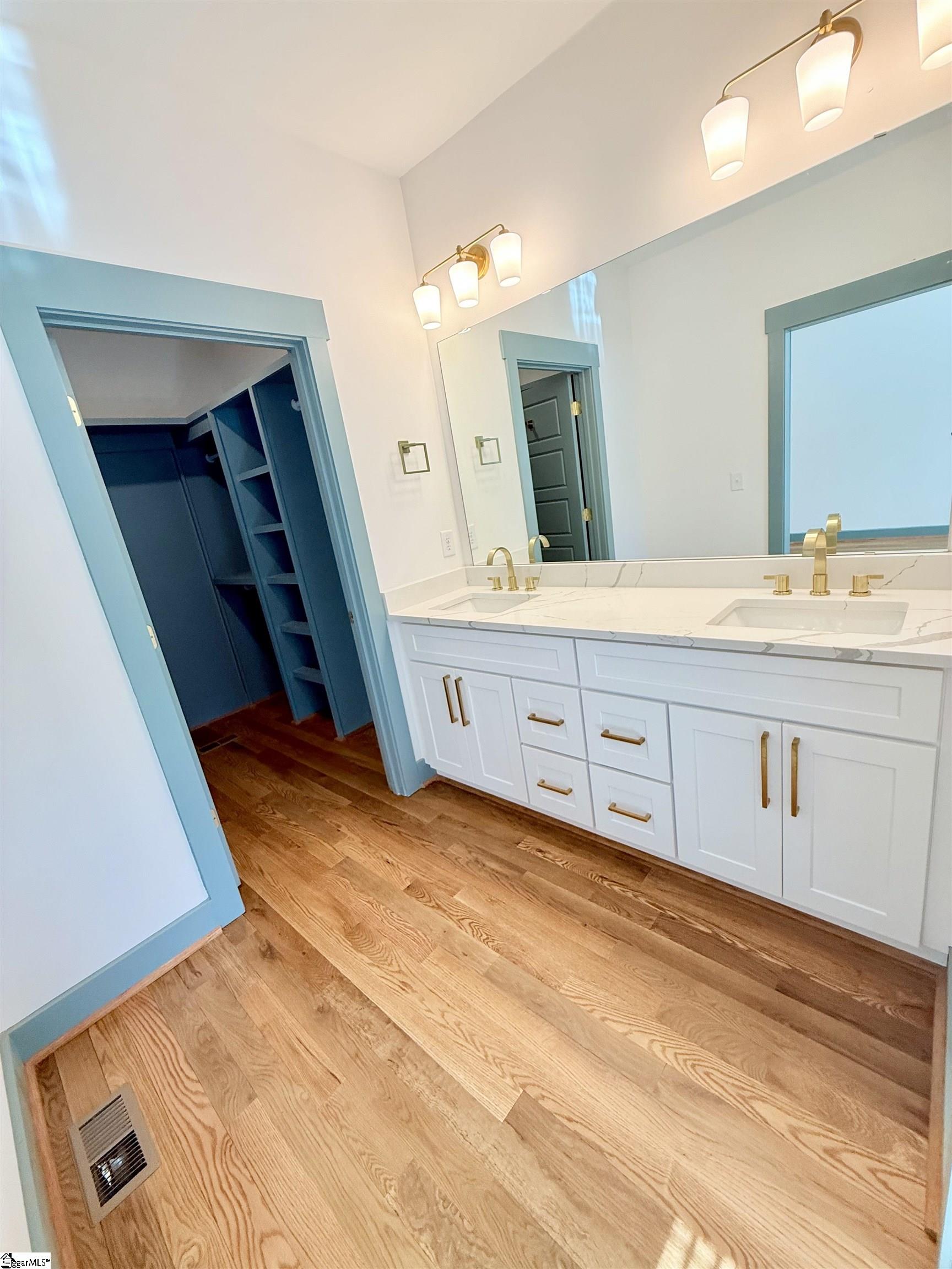 403 Holland Road Simpsonville, SC 29681 - Photo 29 of 39