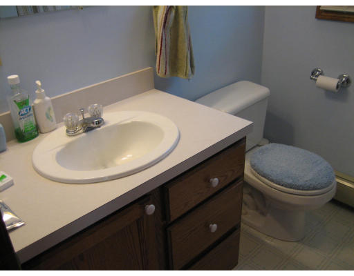 5 Stone School Road Sutton, MA 01590 - Photo 10 of 18