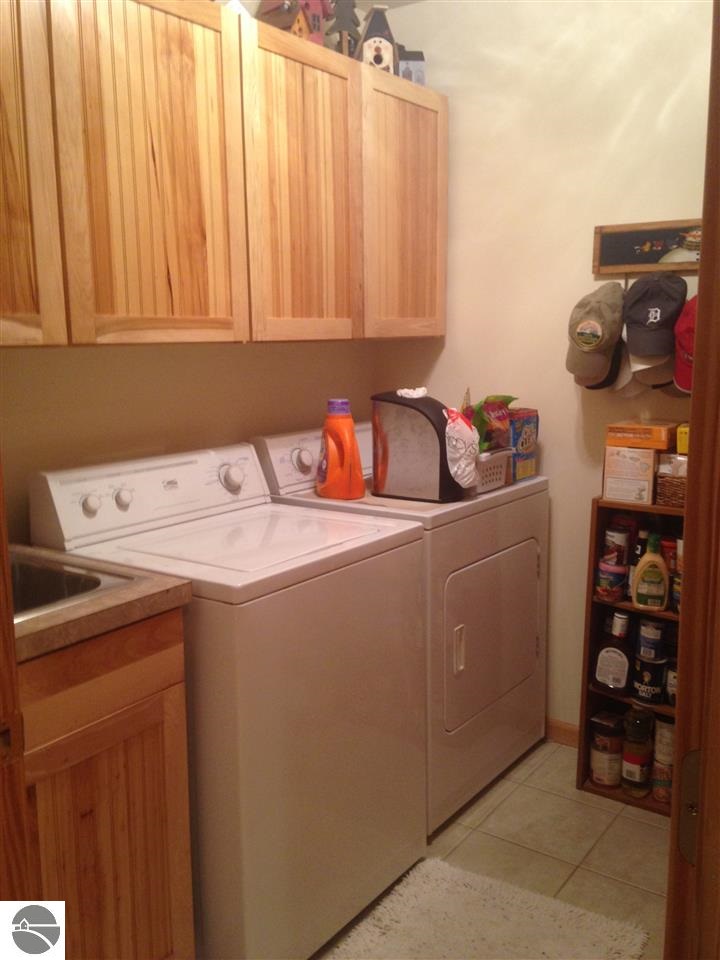 13567 Spring Creek Road Southwest Fife Lake, MI 49633 - Photo 38 of 58 1783293-37.JPG