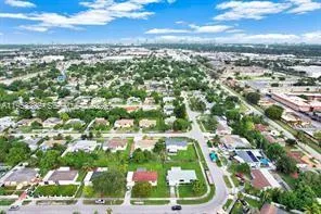 $3,500 | 17950 Northwest 6th Court, Miami Gardens, FL 33169