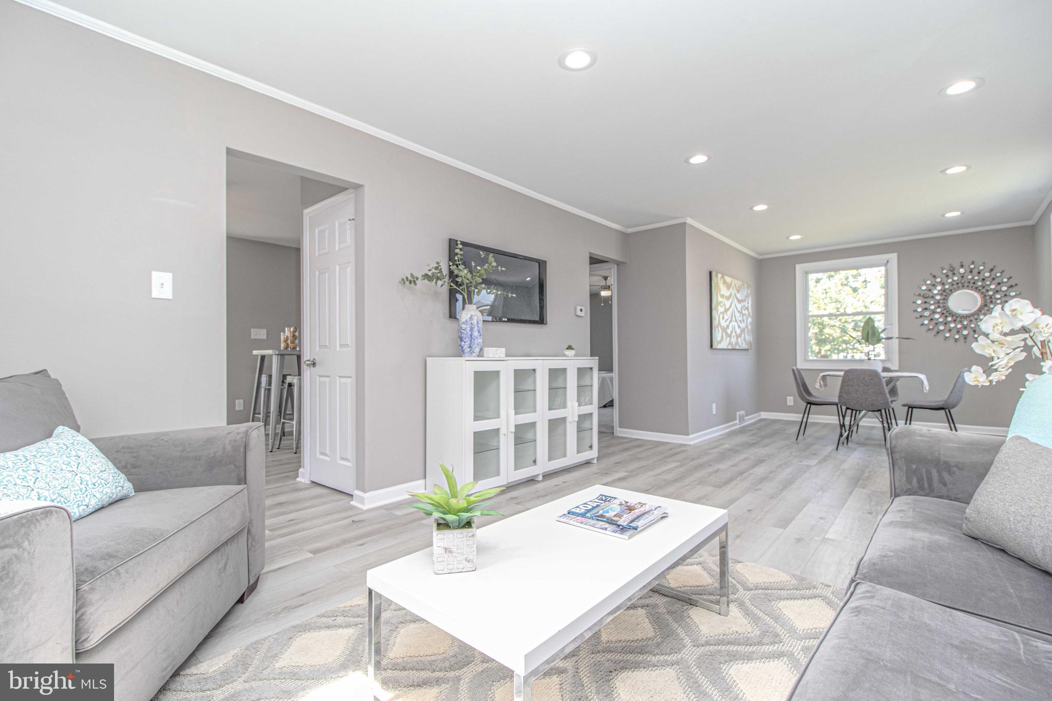 7019 Sollers Point Road Baltimore, MD 21222 - Photo 12 of 57 Spacious Living Room!