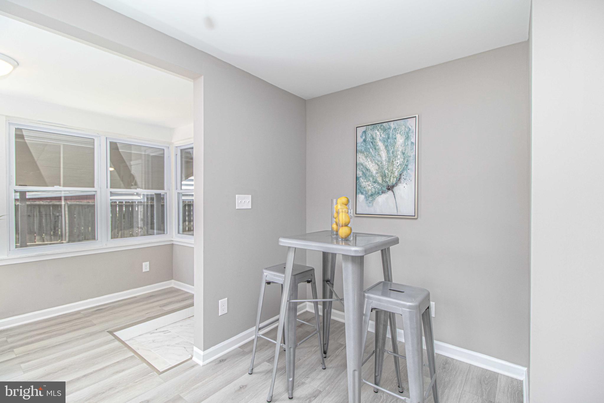 7019 Sollers Point Road Baltimore, MD 21222 - Photo 20 of 57 Eat-In Area!