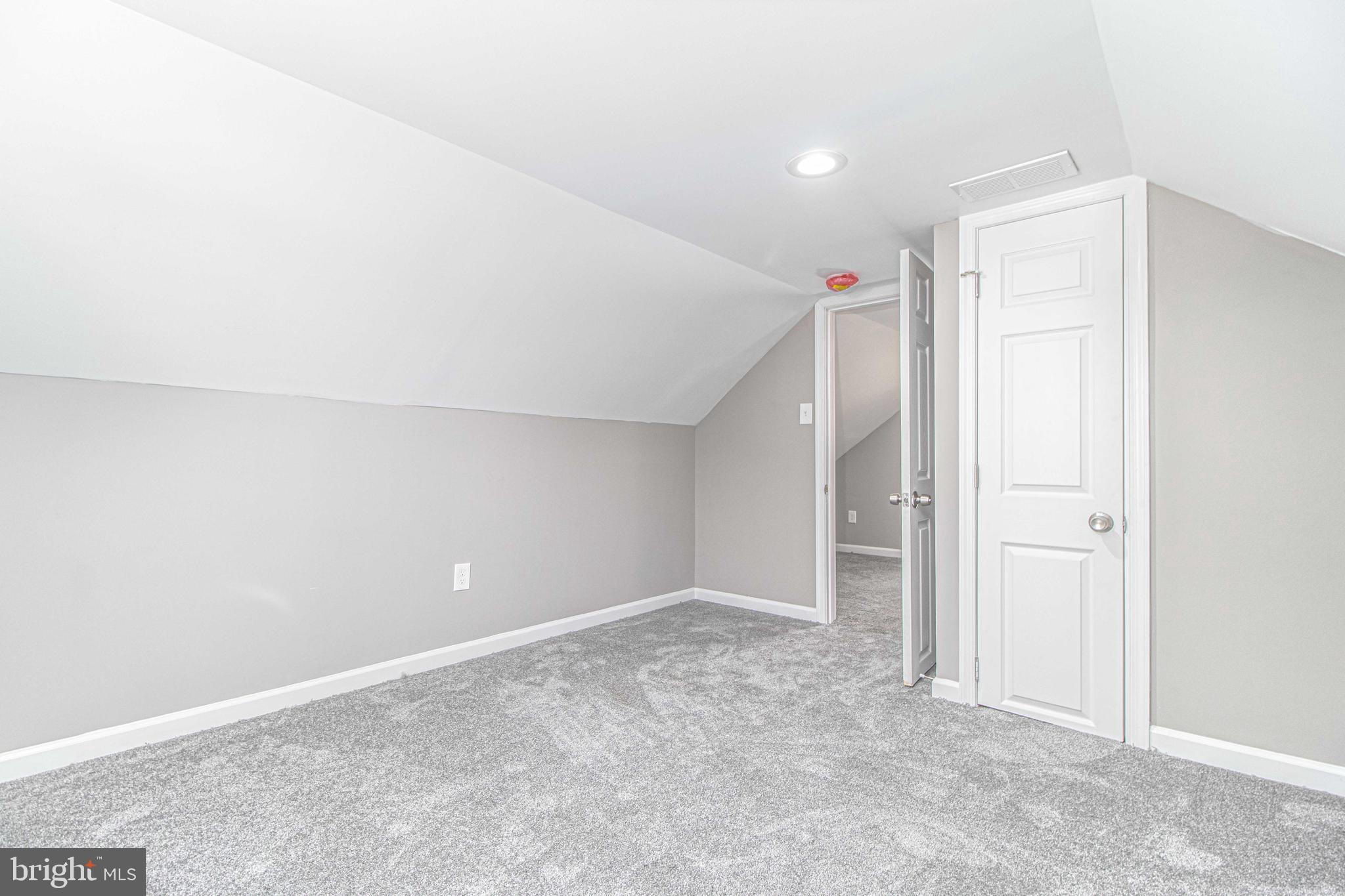7019 Sollers Point Road Baltimore, MD 21222 - Photo 35 of 57