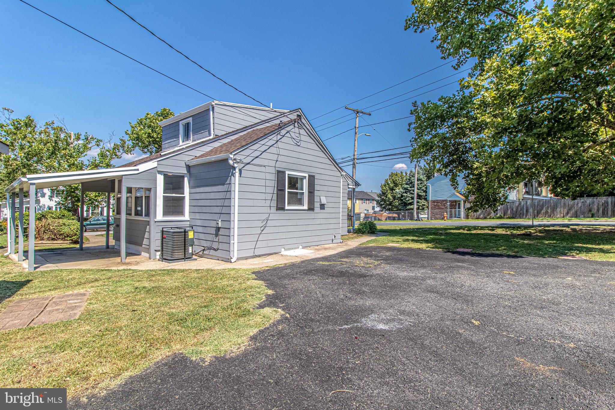 7019 Sollers Point Road Baltimore, MD 21222 - Photo 55 of 57 Large Driveway!