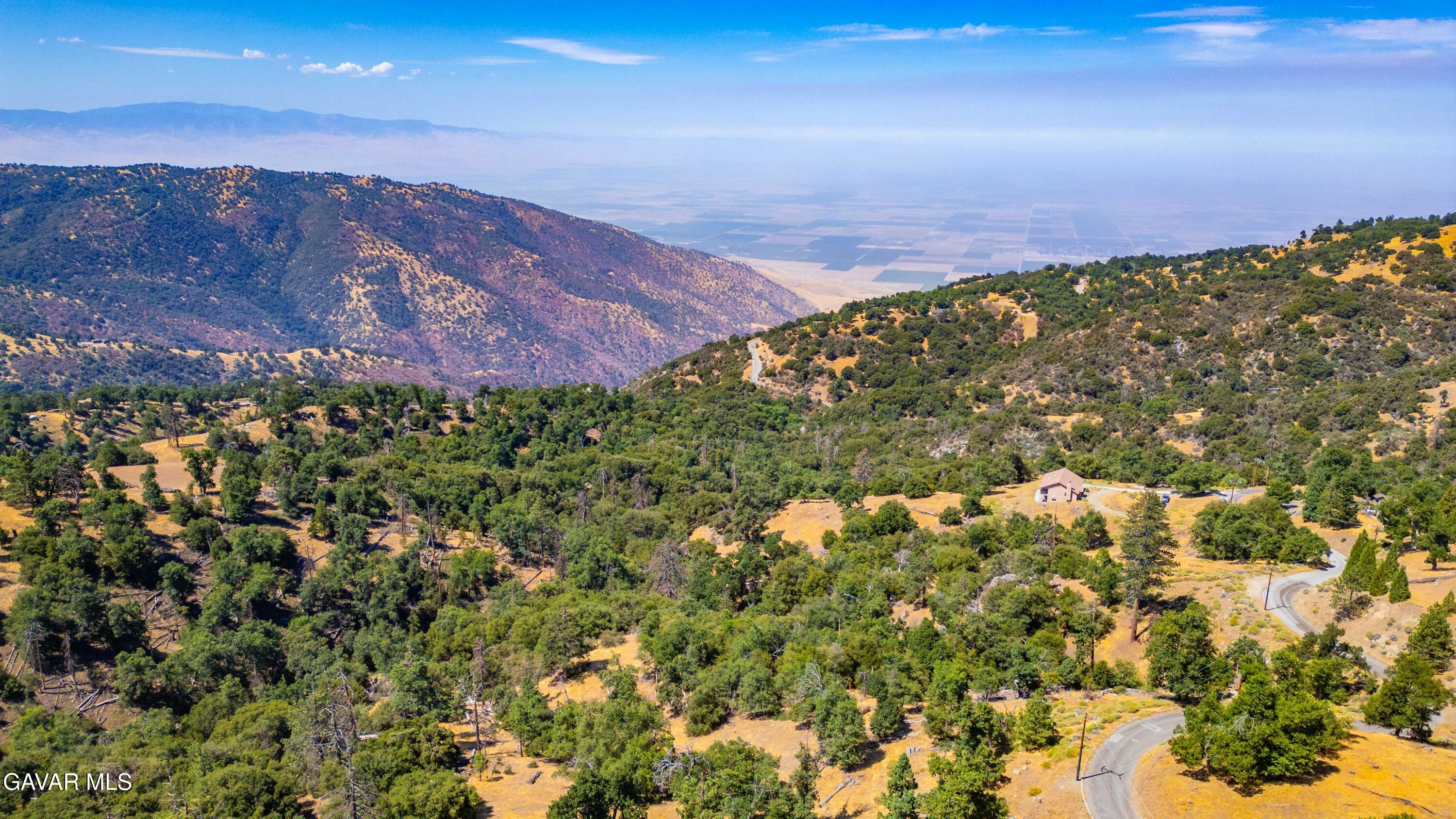 29600 Goldspike Road Tehachapi, CA 93561 - Photo 37 of 53 29600 Goldspike Rd-34