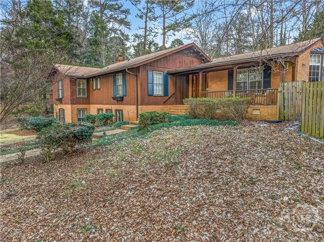 $750,000 | 220 Tanglewood Drive, Athens, GA 30606