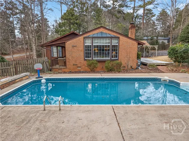$750,000 | 220 Tanglewood Drive, Athens, GA 30606