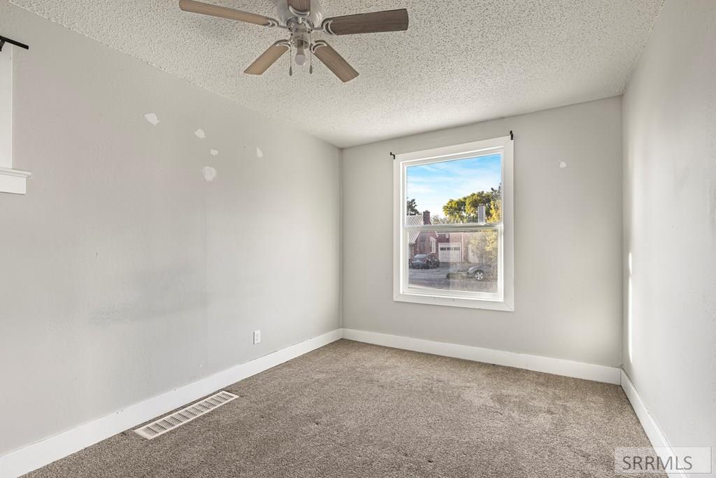 137 3rd Street Idaho Falls, ID 83401 - Photo 19 of 47