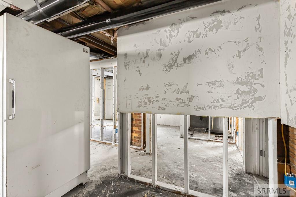 137 3rd Street Idaho Falls, ID 83401 - Photo 31 of 47