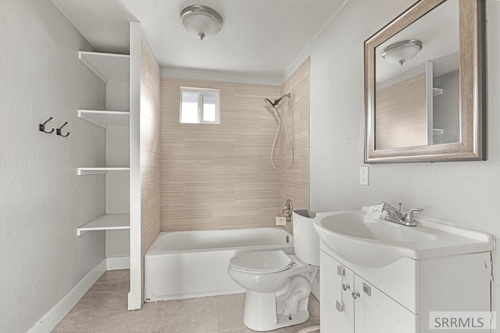 137 3rd Street Idaho Falls, ID 83401 - Photo 33 of 47