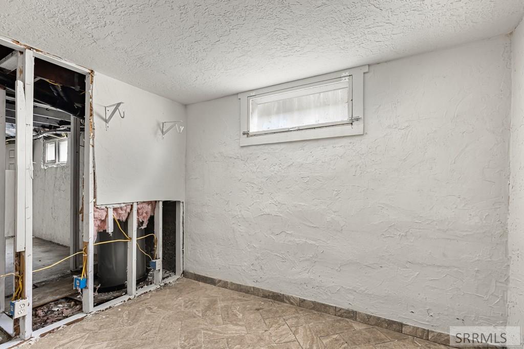 137 3rd Street Idaho Falls, ID 83401 - Photo 41 of 47