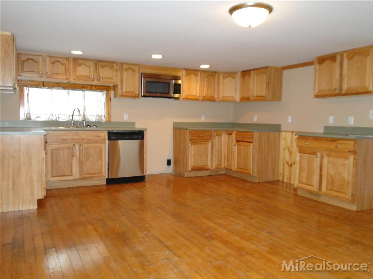 1064 Angle Road Lapeer, MI 48446 - Photo 11 of 28