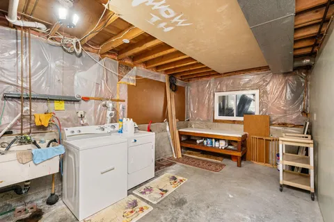 $400,000 | 13813 James Avenue South, Burnsville, MN 55337