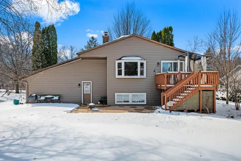 $400,000 | 13813 James Avenue South, Burnsville, MN 55337