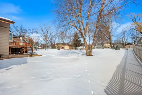 $400,000 | 13813 James Avenue South, Burnsville, MN 55337